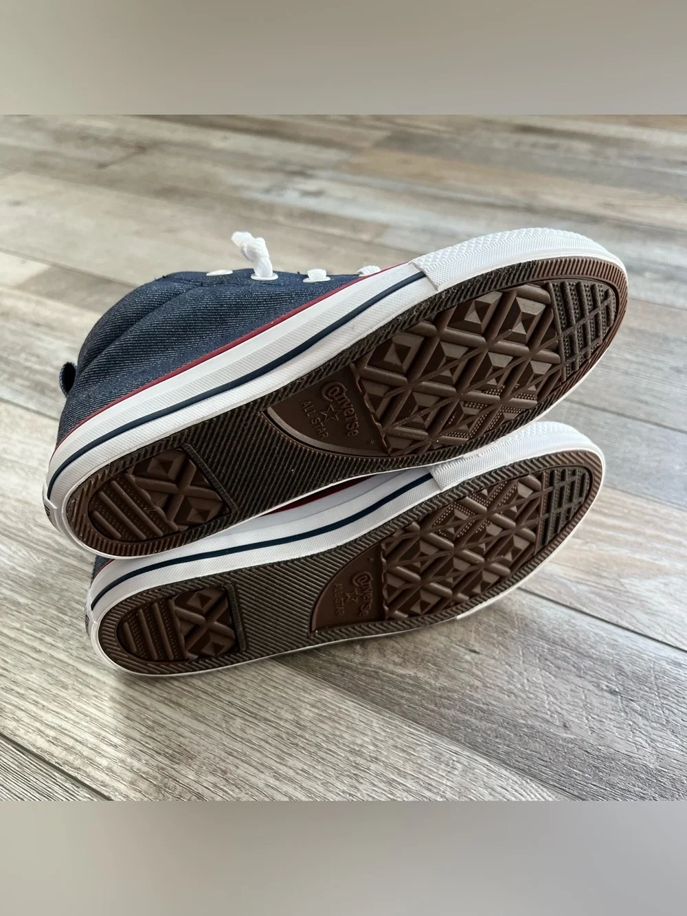 NIB Converse Boys Chuck Taylor Twill Street Shoes Size 3